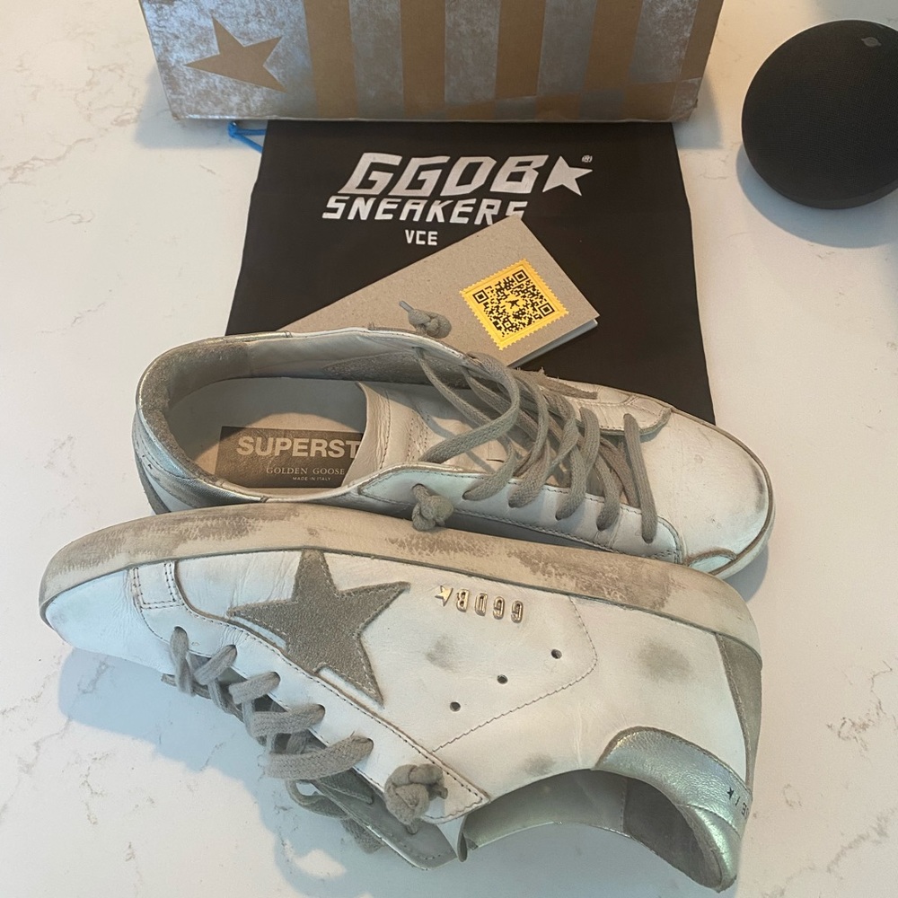 Authentic Golden Goose Superstar size 39